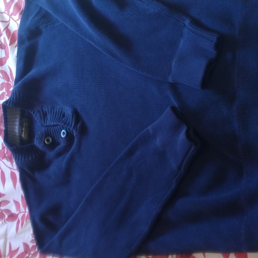 Eddie Bauer men's sweater